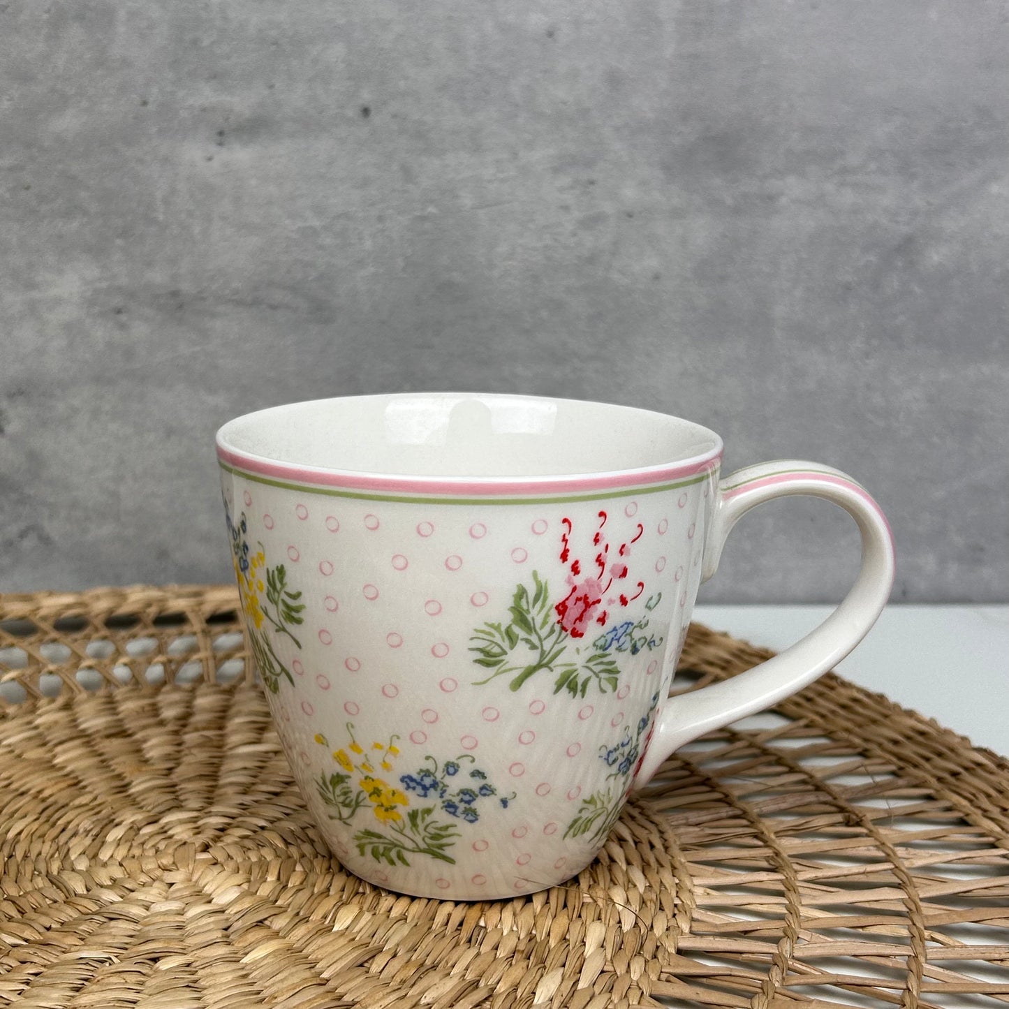 Greengate Mug Mira - Tasse mit Blumen 350 ml